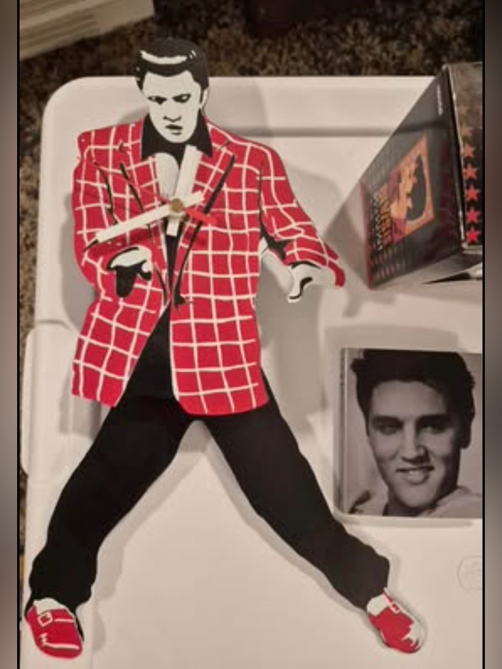 Elvis Presley Collectibles & Memorabilia Bundle – Vintage Figurines, Book & More - Picture 6 of 8